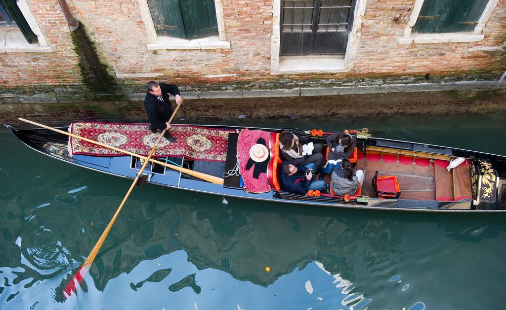 Locanda Antico Fiore Venedig Exterior foto