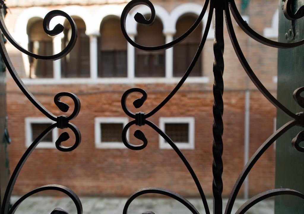 Locanda Antico Fiore Venedig Exterior foto