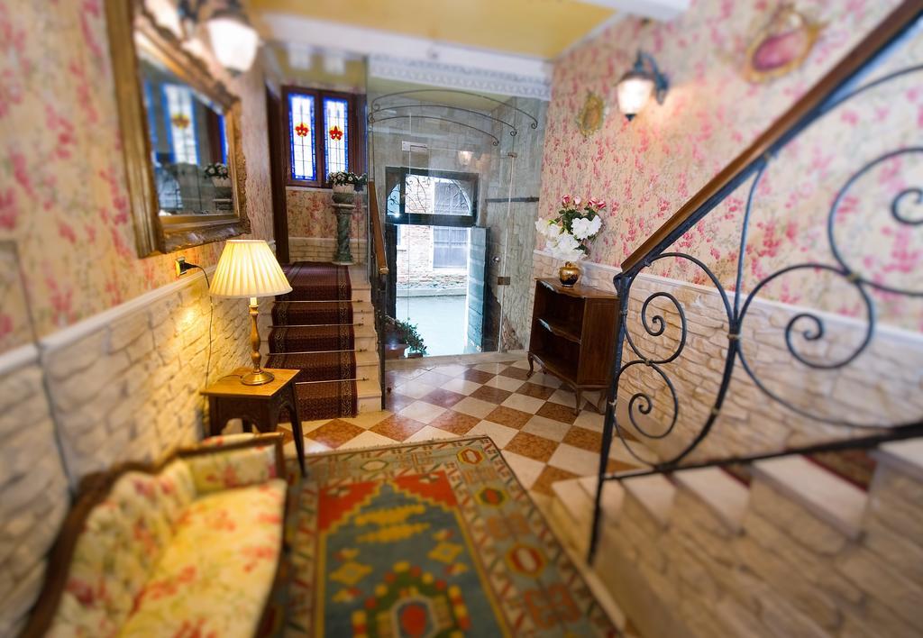 Locanda Antico Fiore Venedig Exterior foto